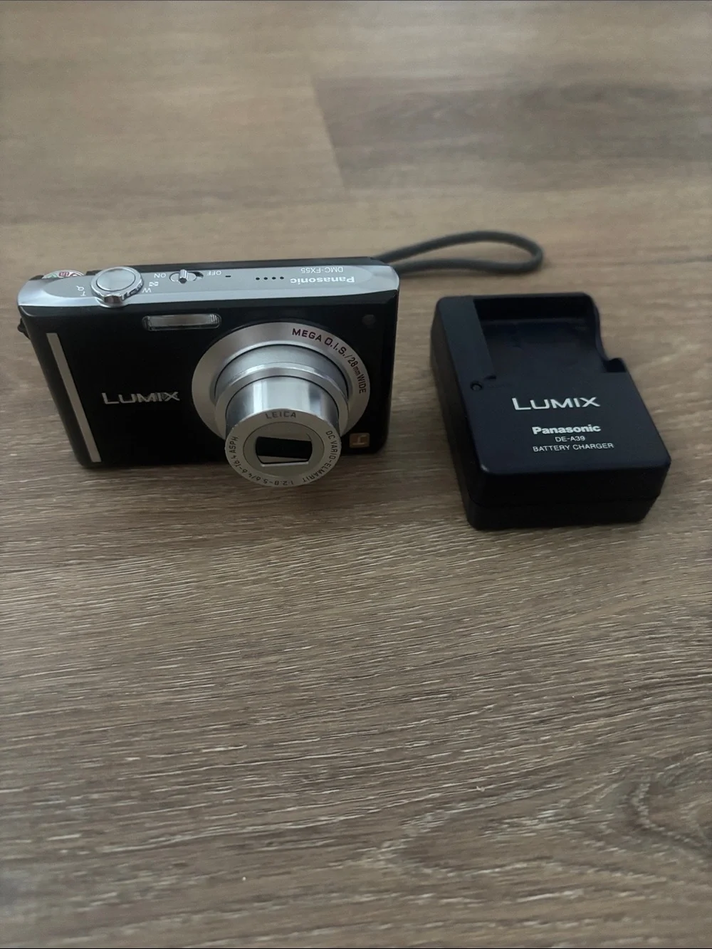 Panasonic LUMIX DMC-FX55 Compact Digital Camera Black - USED